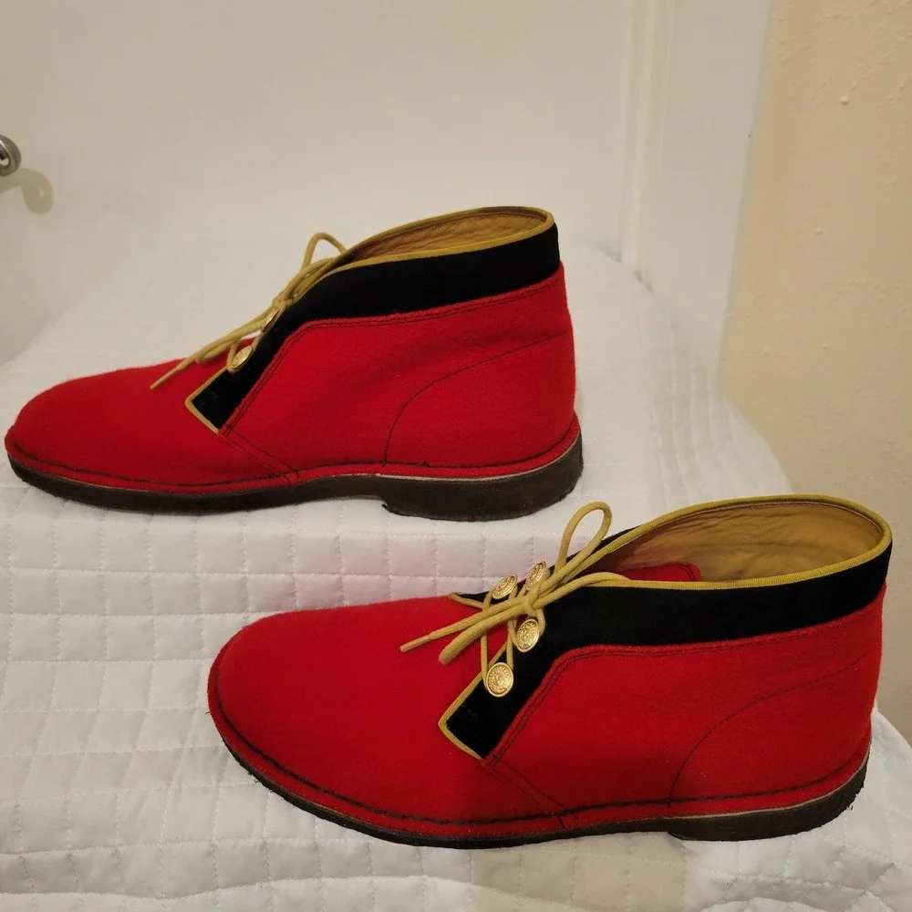 Clarks Mens 10.5 Hainsworth Wool Desert Boots The Beatles Inspired Sgt.‎ Pepper